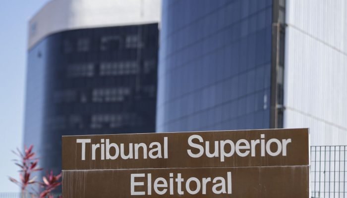 TSE julga hoje processo que pede cassação do governador do Rio