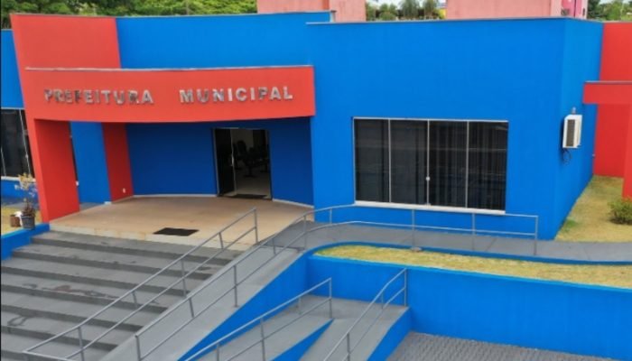 A Prefeitura de Coronel Sapucaia deve regulamentar o uso do nome social e o reco