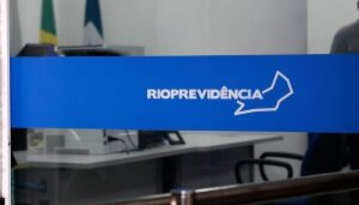 Cláudio Castro exonera presidente da Rioprevidência