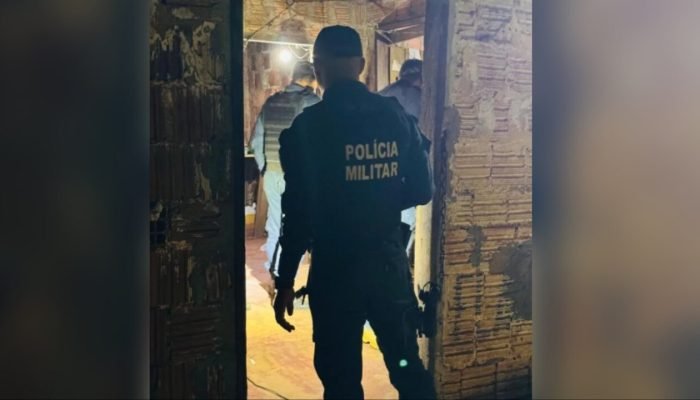 Polícia segue buscas por suspeito — Foto: Polícia segue buscas por suspeito (Rio