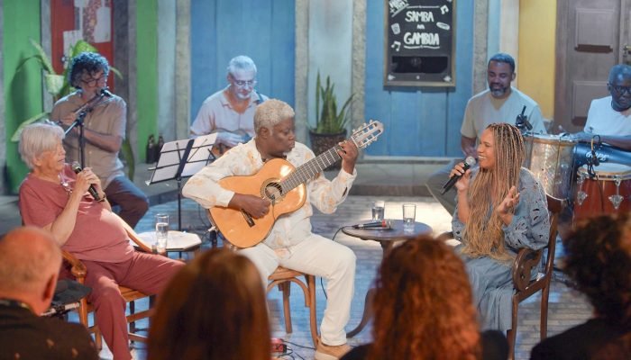 TV Brasil homenageia Cartola no 'Samba na Gamboa'
