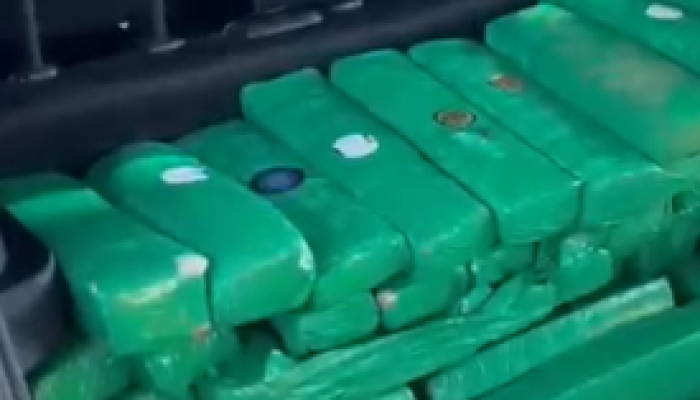 Justiça solta homem preso com 355 kg de maconha e carro furtado