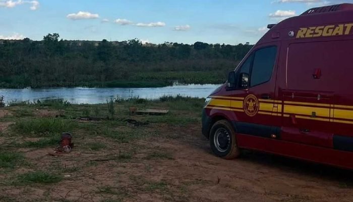 Jovem desaparece ao tentar salvar colega no Rio Sucuriú, em Paraíso das Águas