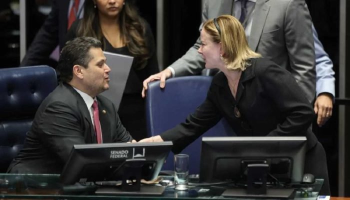 Senado aprova isenção de IR para quem ganha até r$ 5 mil a partir de 2026