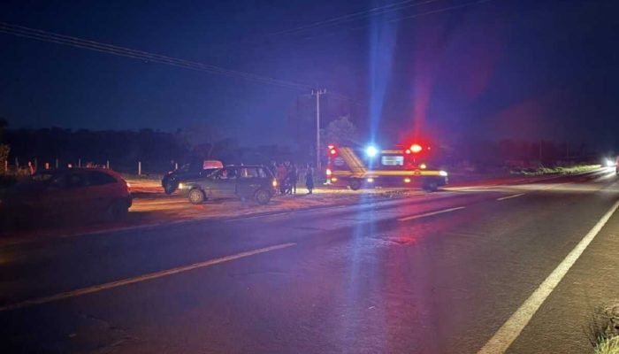 Colisão entre motocicletas deixa dois feridos na MS-141