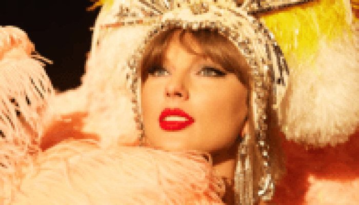 taylor-swift-the-life-of-a-showgirl-3