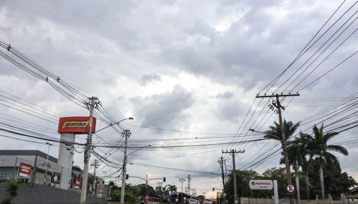 Tempo nublado em Campo Grande — Foto: Tempo nublado em Campo Grande (Nathalia Al