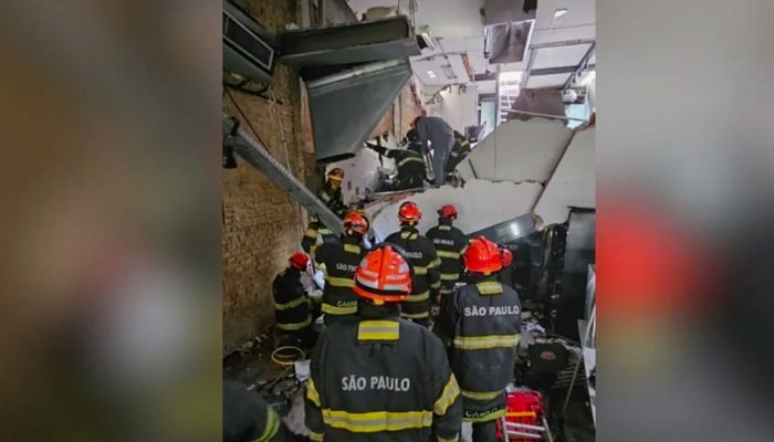 Desabamento em restaurante de SP mata uma pessoa e fere outras
