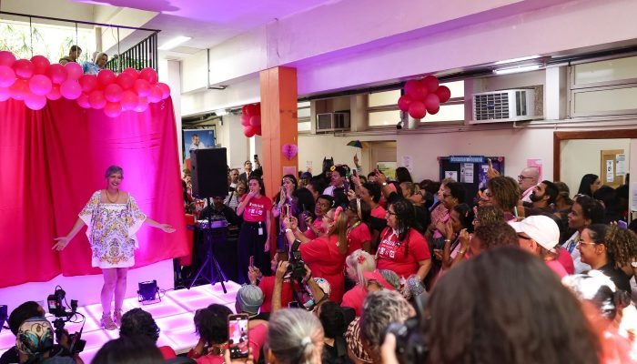 Inca promove autoestima de pacientes em celebração do Outubro Rosa