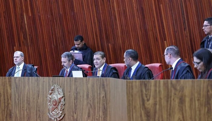 tse-estuda-selo-para-institutos-de-pesquisas-eleitorais