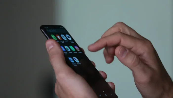 uso_de_smartphone_e_celular050720211245