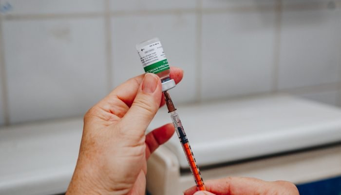 vacina_gripe_ampola_Sesau