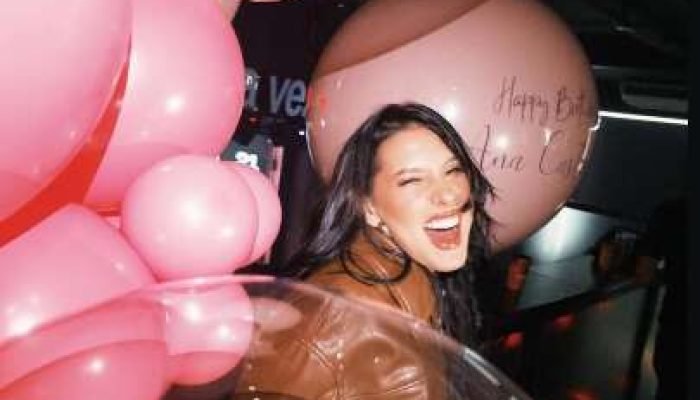 Ana Castela comemora 22 anos com surpresa de Zé Felipe