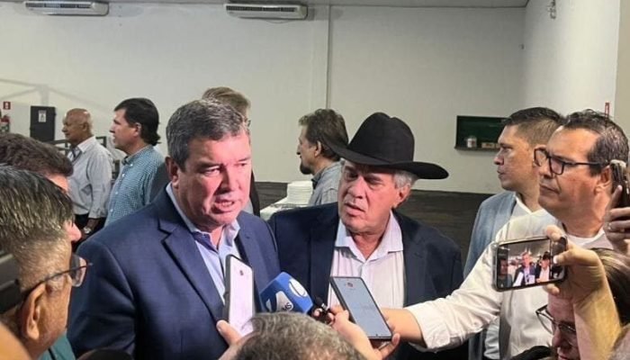 Eduardo Riedel participou da posse da nova diretoria do Sindicato Rural de Dourados