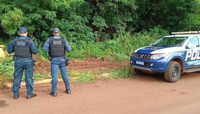 A PM está aguardando a chegada da perícia para apurar mais detalhes. - Crédito: Osvaldo Duarte/Dourados News