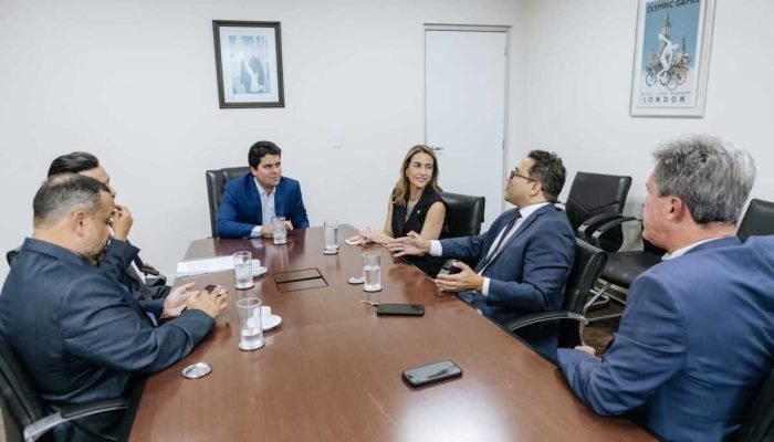 Senadora Soraya busca verbas para o Morenão com Ministério do Esporte
