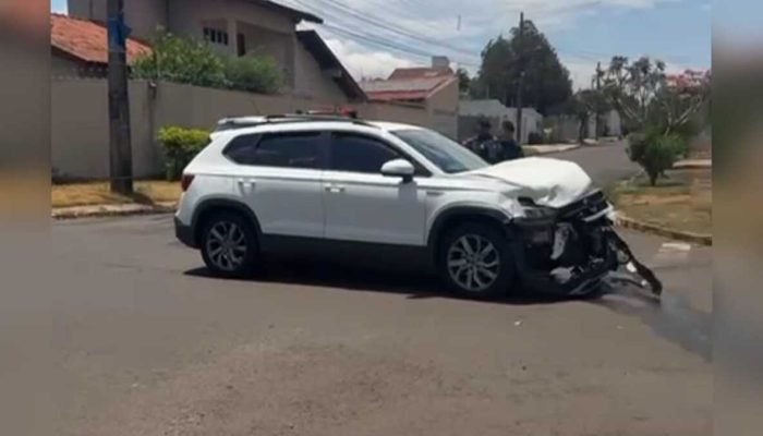 Moradores da Vila Carlota cobram sinalização após série de acidentes em cruzamento