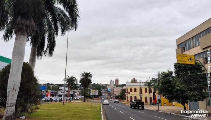 Temperaturas caem em MS com frente fria e mínima pode atingir 15°C nesta terça