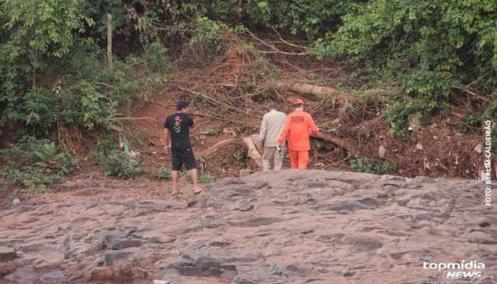 Buscas por corpo no Rio Anhanduí, em Campo Grande, esbarram em dificuldades
