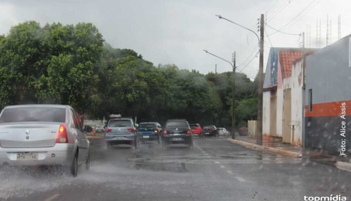 Fim de semana tem previsão de chuva e queda de temperatura em MS