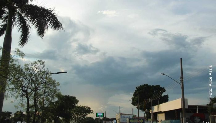 Frente fria derruba temperaturas em MS neste domingo