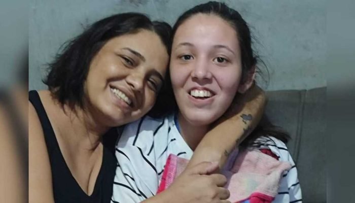 Mãe atípica em Campo Grande enfrenta desafios após amputação de ambos os pés