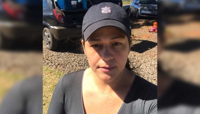 Amigos e familiares protestam um mês após morte de professora em Campo Grande