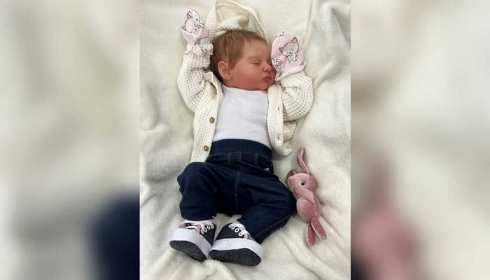 Médica se recusa a atender bebê reborn "gripado" em UPA de Várzea Grande