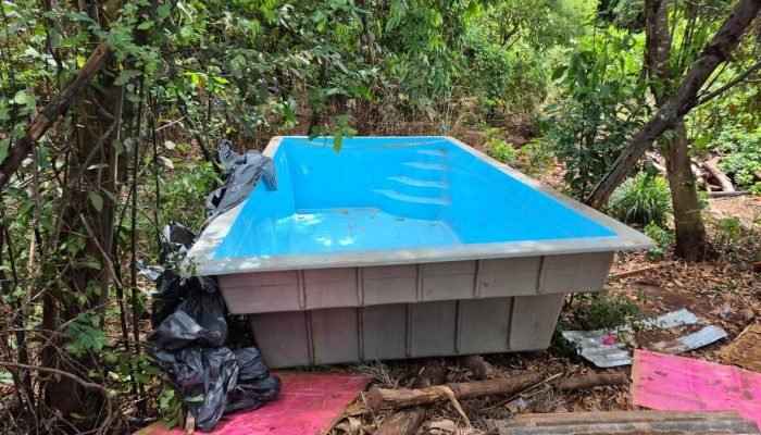 Dupla é presa por furto de piscina em Campo Grande