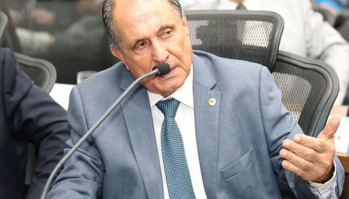 Deputado Zé Teixeira fortalece educação em Dourados e Ivinhema