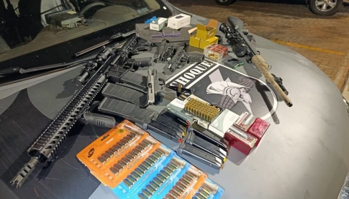CAC é preso com arsenal de armas após ameaçar vítima em Ponta Porã